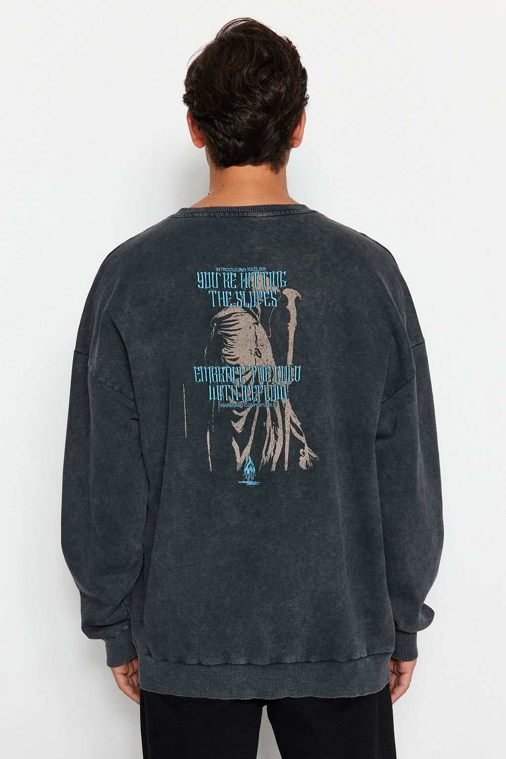 TRENDYOL MAN Antrasit Oversize/Genis Kesim %100 Pamuk Soluk Efektli Mistik Temal? Sweatshirt TMNAW24SW00189 - Trendyolmilla фото 7