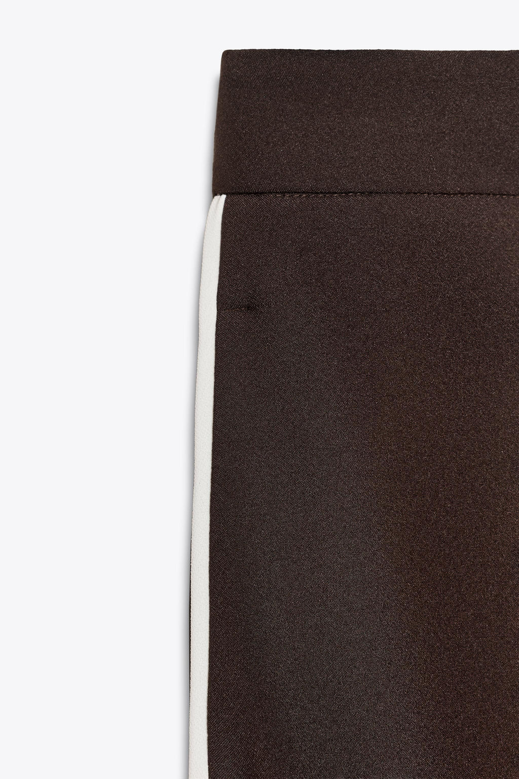 STRAIGHT-LEG TROUSERS WITH SIDE STRIPE