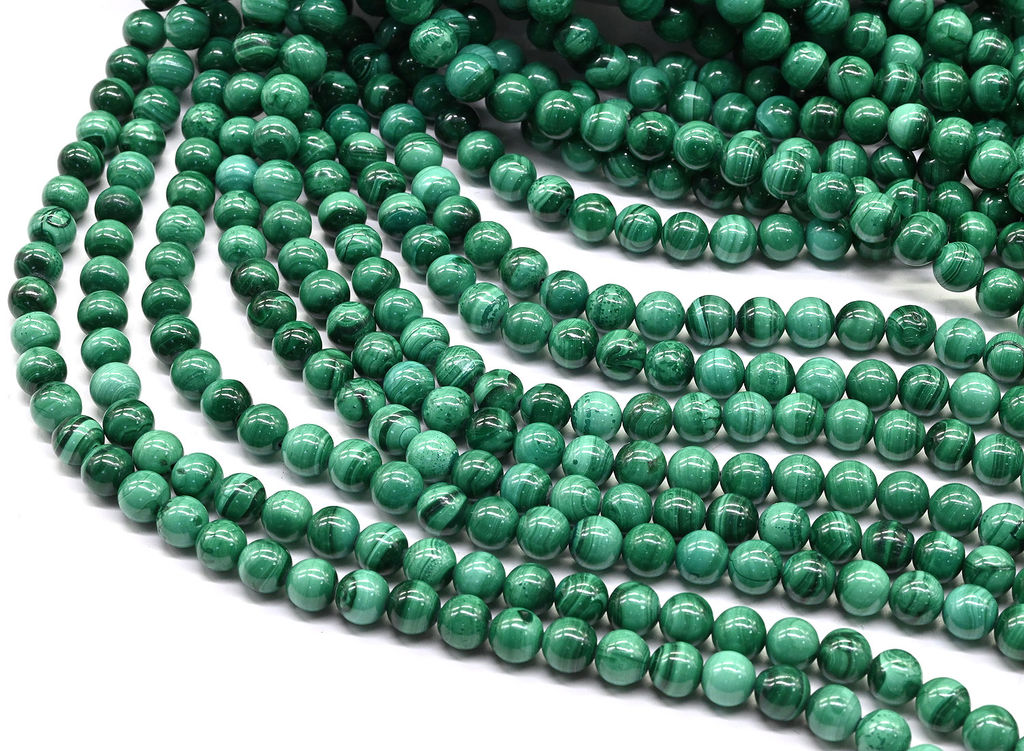 Малахит натуральный шарик 6мм, 39,5см, 64 бусины Радуга камня