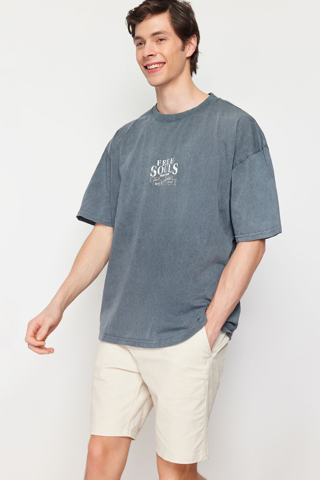 TRENDYOL MAN Antrasit Unisex Oversize/Genis Kesim Soluk Efektli Kartal Bask?l? %100 Pamuk T-Shirt TMNSS24TS00006 - Trendyolmilla фото 8
