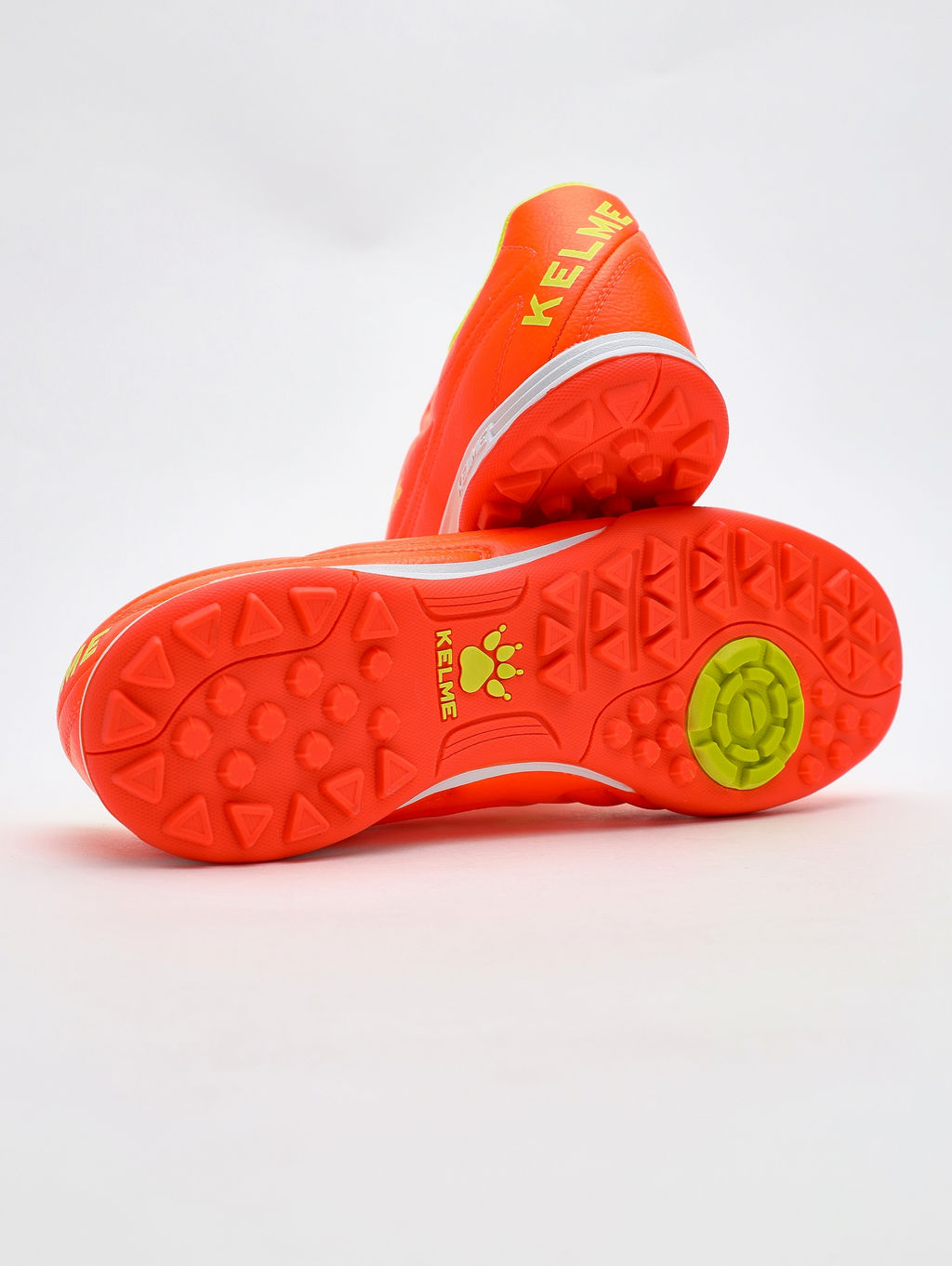 Шиповки KELME Mens Football Shoes (TF) Orange