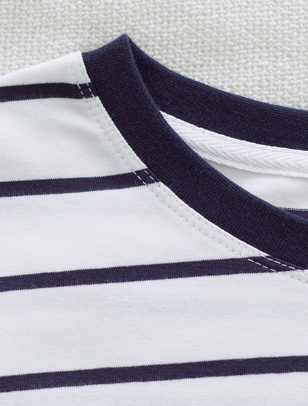 Лонгслив в полоску с принтом из премиального хлопка с эластаном - Vilatte фото 4