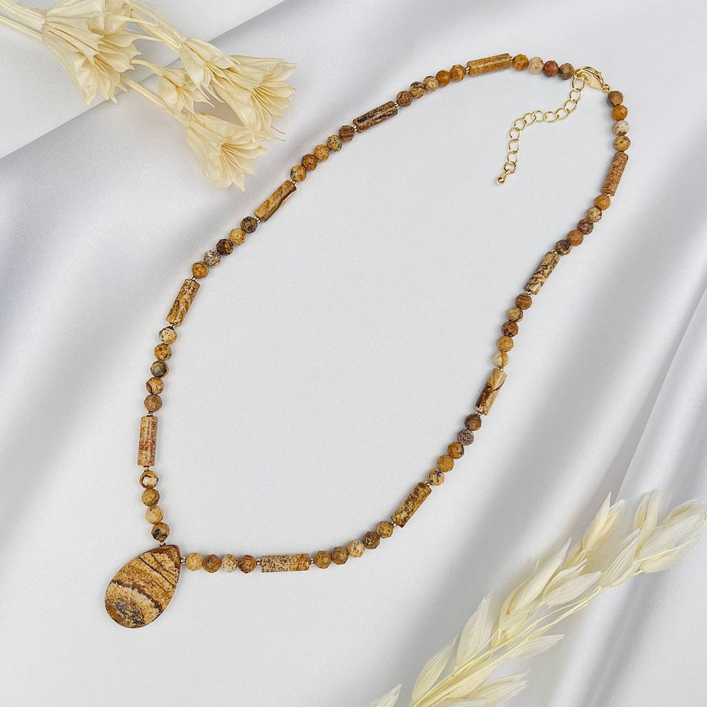 Бусы из песочной Яшмы с кулоном 46 см +