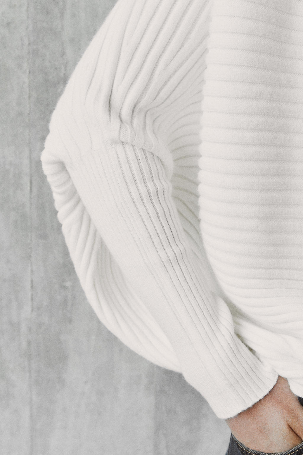 VOLUME TEXTURED KNIT JUMPER - Zara фото 13