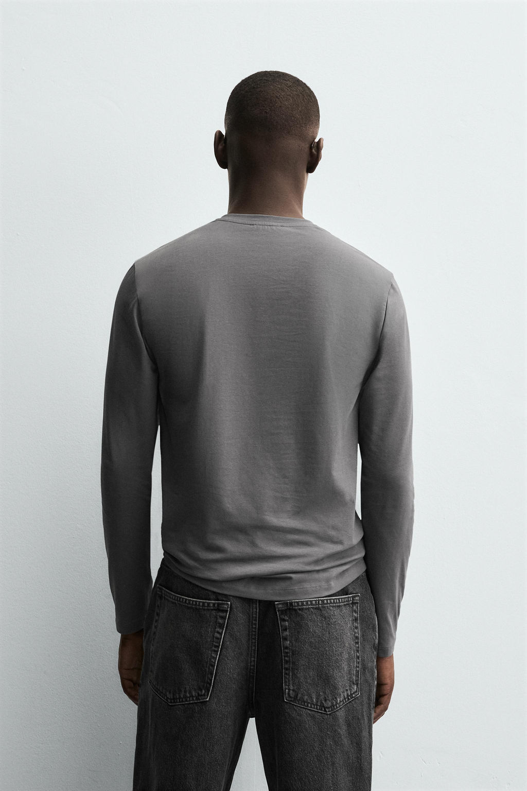 BASIC SLIM FIT T-SHIRT - Zara фото 10