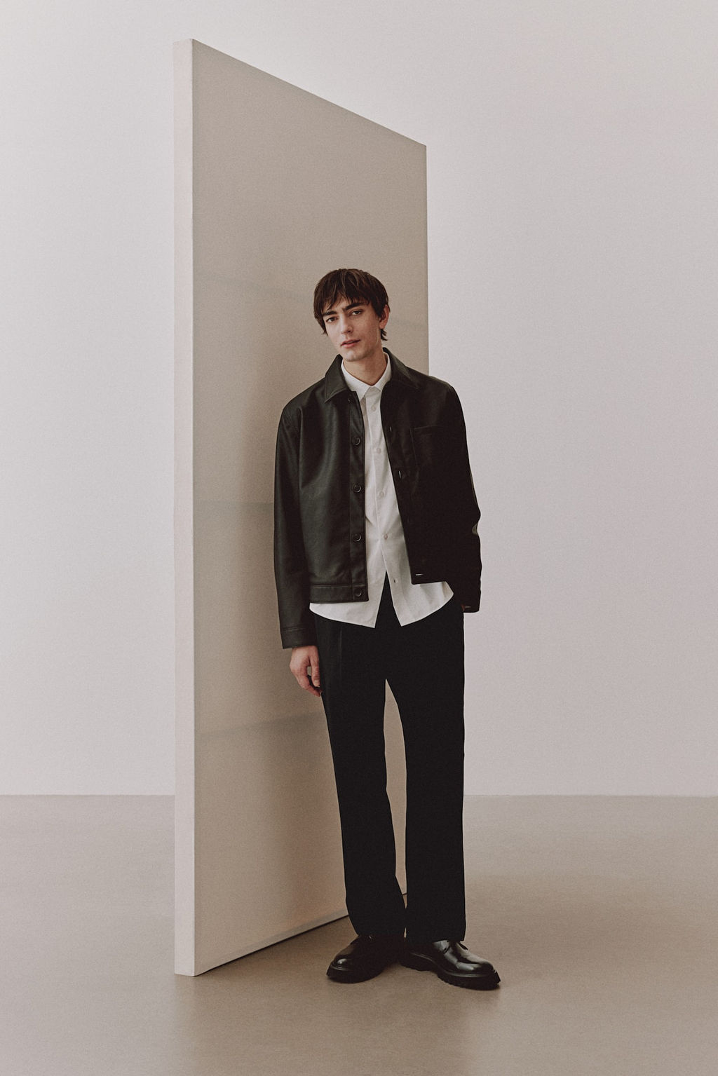 Pantalon con raya Regular Fit - H&m фото 2