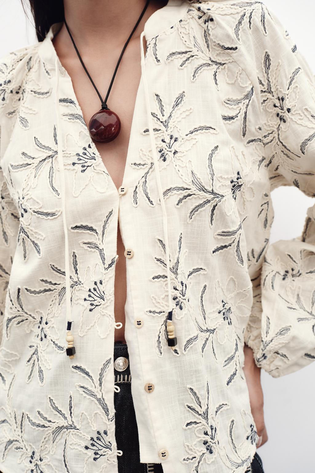 RUSTIC TEXTURED EMBROIDERED BLOUSE - Zara фото 2