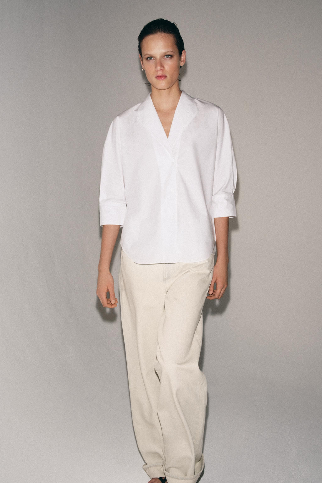 CAMISA ESCOTE PICO ZW COLLECTION / Blanco - Zara фото 8