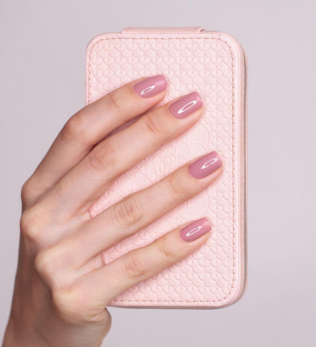 LuxVisage Лак для ногтей GEL finish тон 35(холодный дымчато-розовый) 9г  фото 2