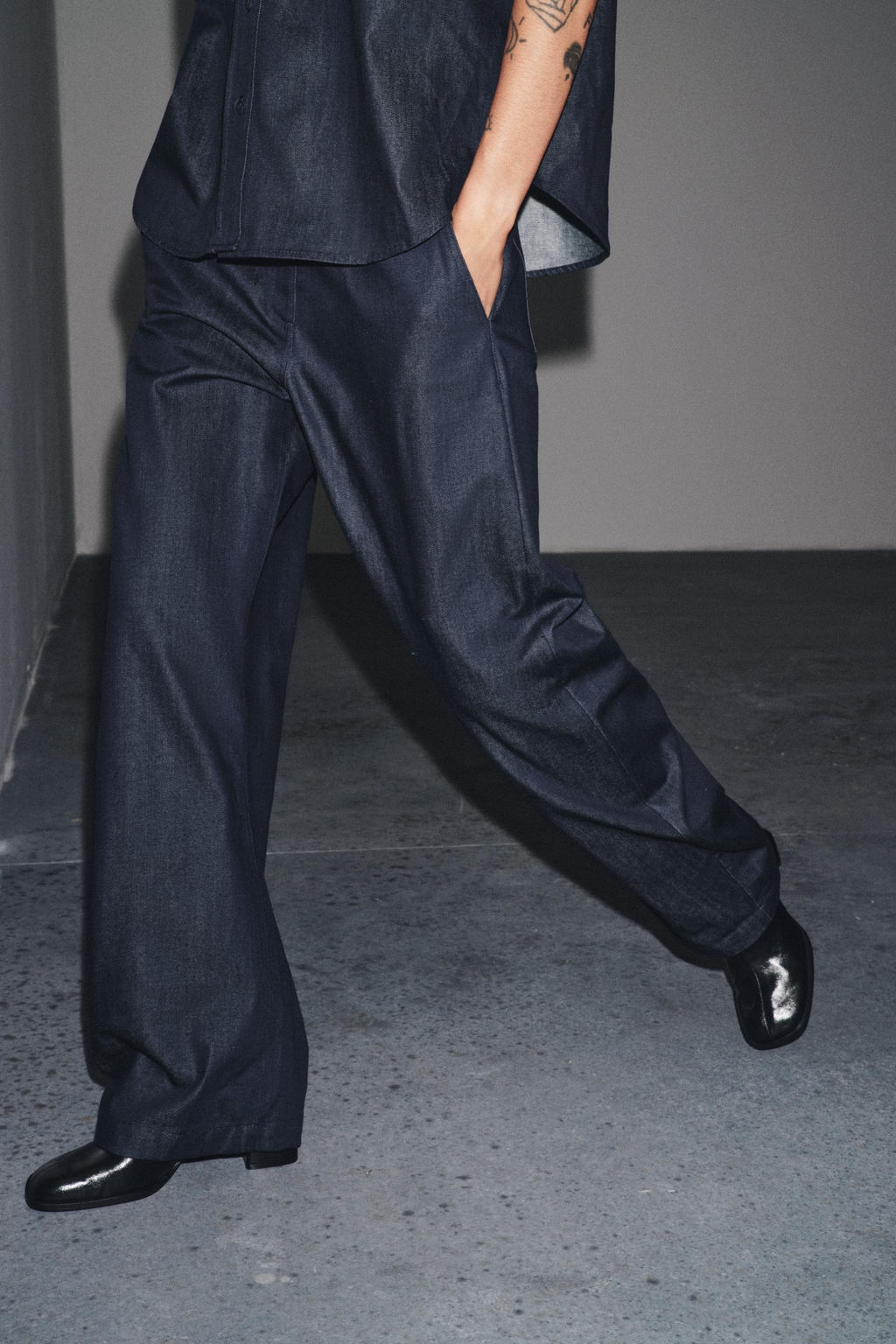 ZW COLLECTION DENIM JOGGERS - Zara фото 6