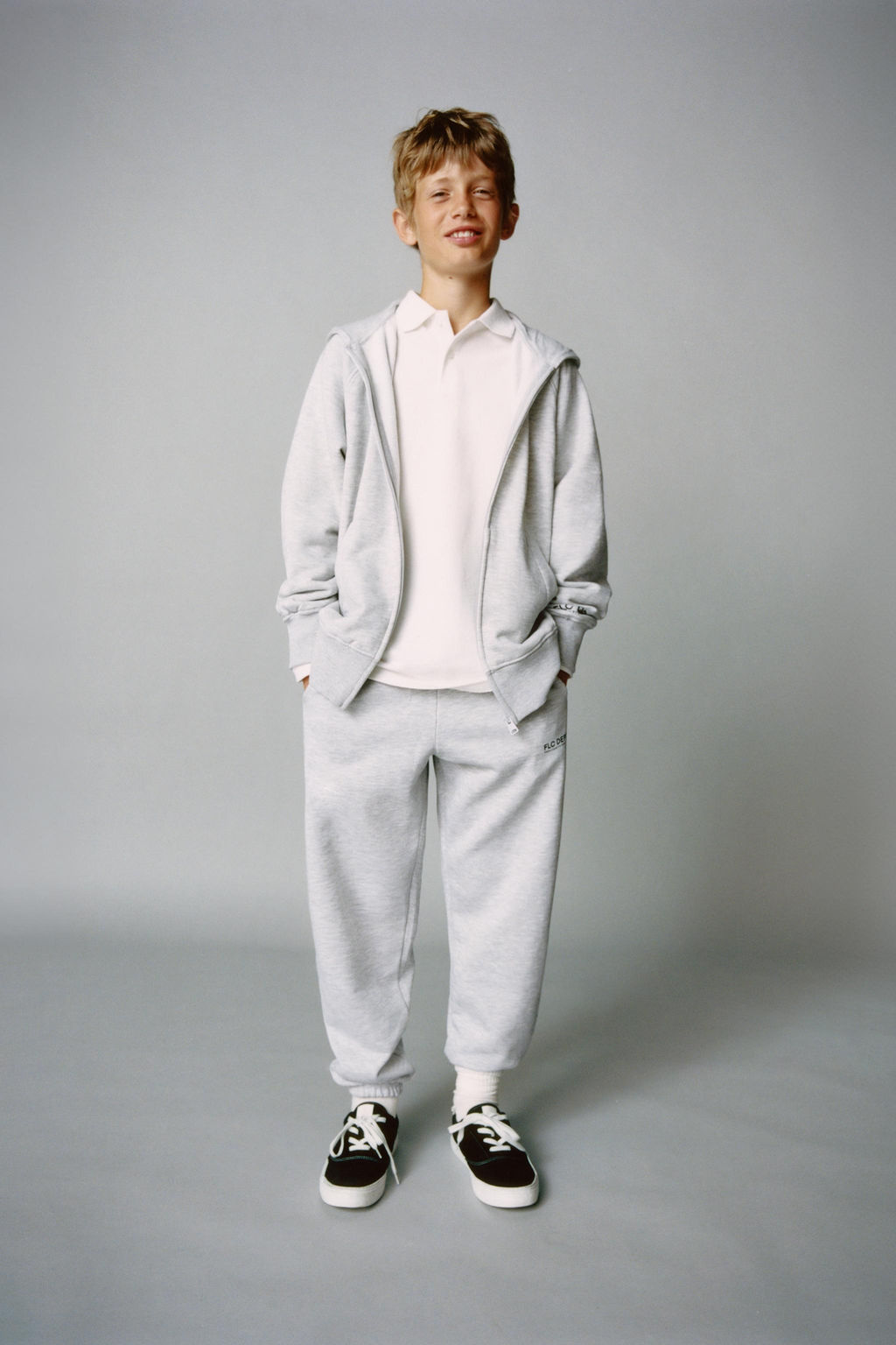 BASIC ZIP-UP SWEATSHIRT - Zara фото 5