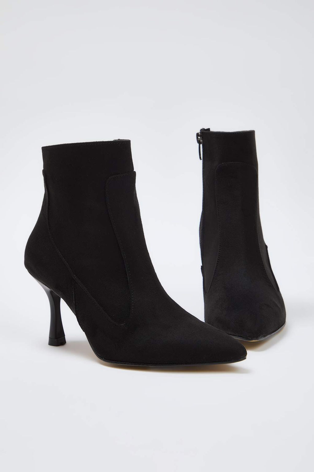 Siyah Suet Ince Topuklu Sivri Burun Kad?n Bot TAKAW26BO00081