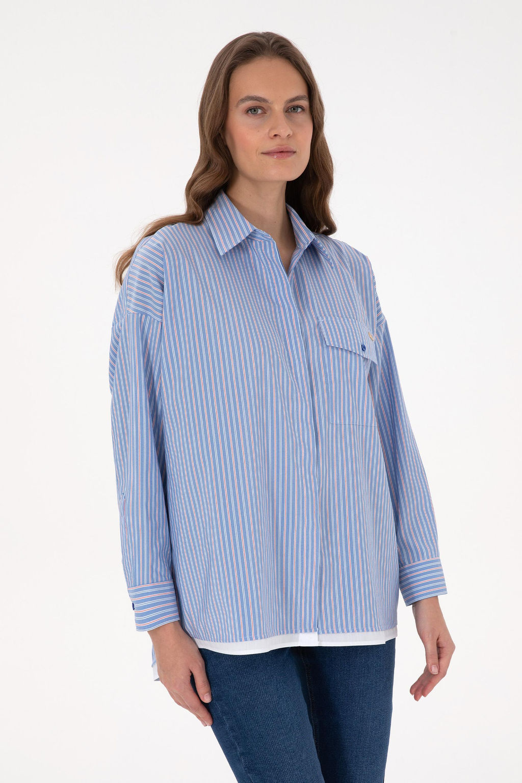 Kad_n Saks Uzun Kollu G_mlek