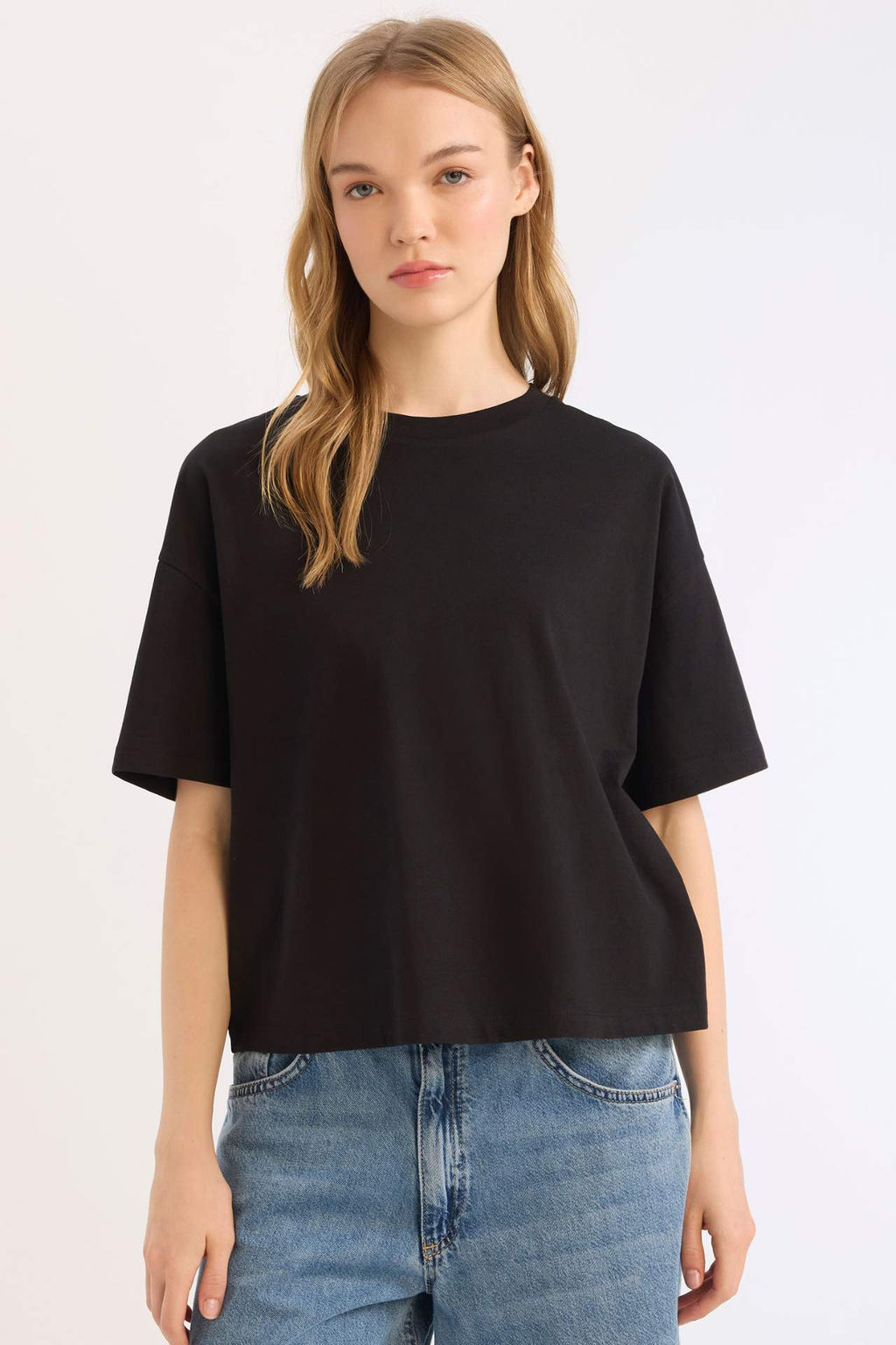 Coool Loose Fit Bisiklet Yaka Basic Duz Kal?n Kumas K?sa Kollu Tisort - Defacto фото 2