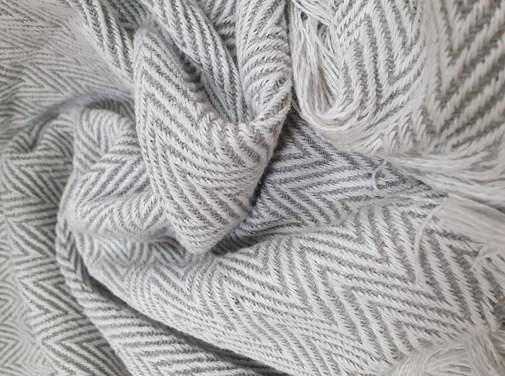 Плед байковый ПБ-400 150*210 жаккард "Скандинавский" цв св.серый