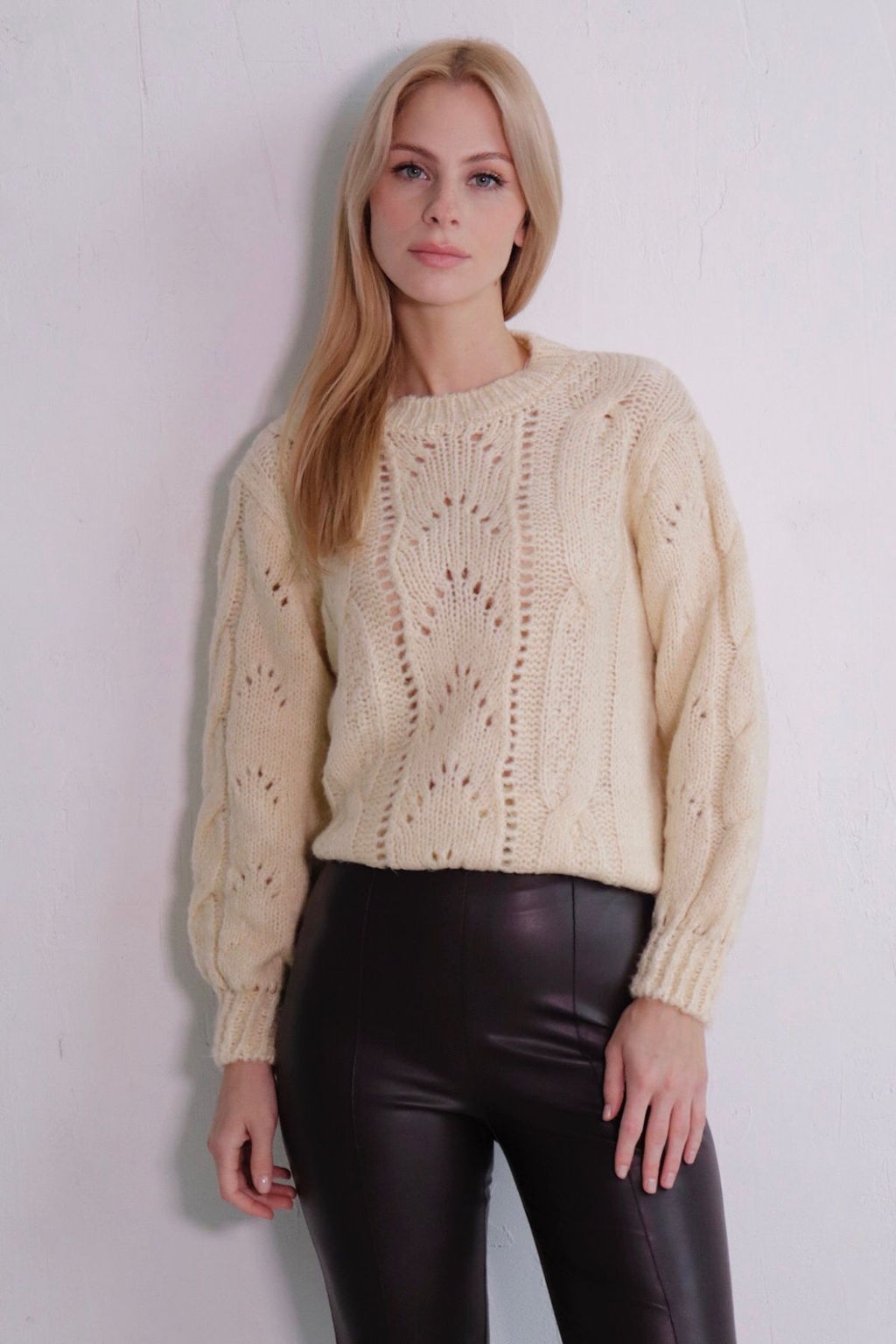 10508 Джемпер с ажуром слоновая кость - Martichelli фото 21