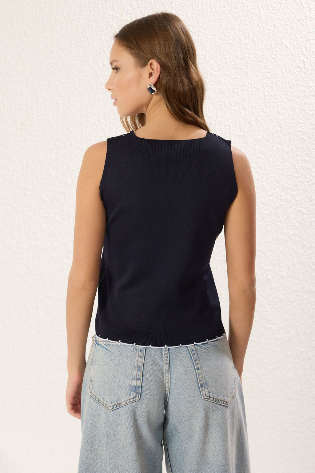 Lacivert V Yaka Nak?sl? Fiyonklu Ince Bluz TWOSS25BZ00302 - Trendyolmilla фото 5