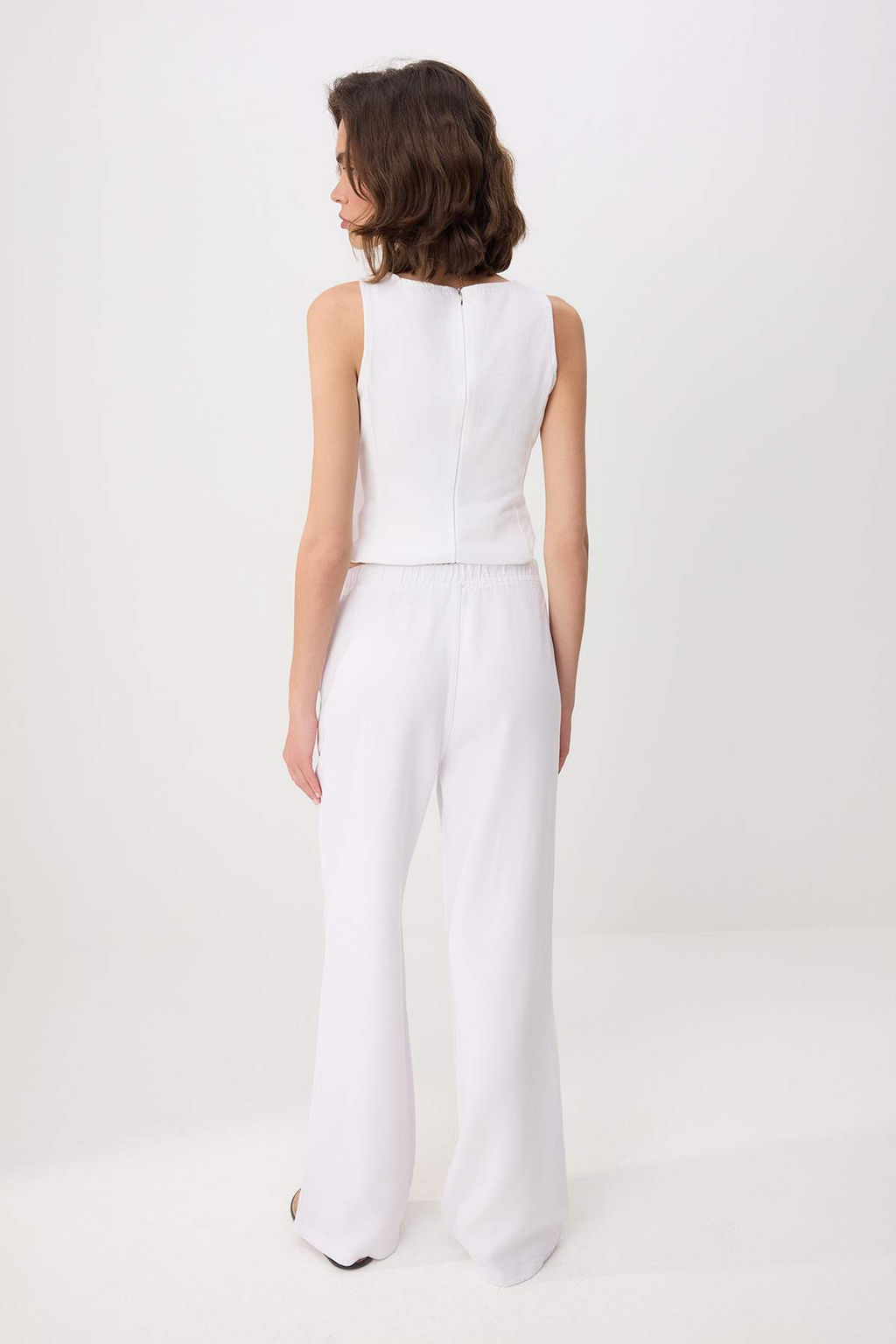 Bej More Sustainable %100 Tencel Beli Lastikli Yuksek Bel Jeans TWOSS24JE00203 - Trendyolmilla фото 46