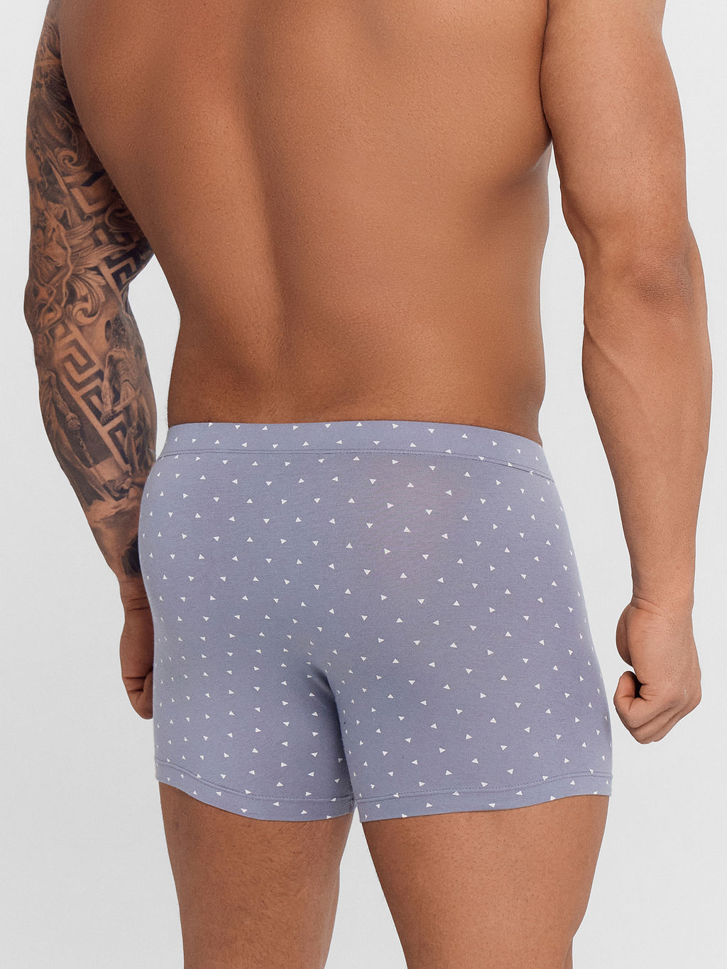 Цена за 2 штуки! Трусы боксеры мужские с принтом треугольники на сизом 411220 - Mark formelle фото 4