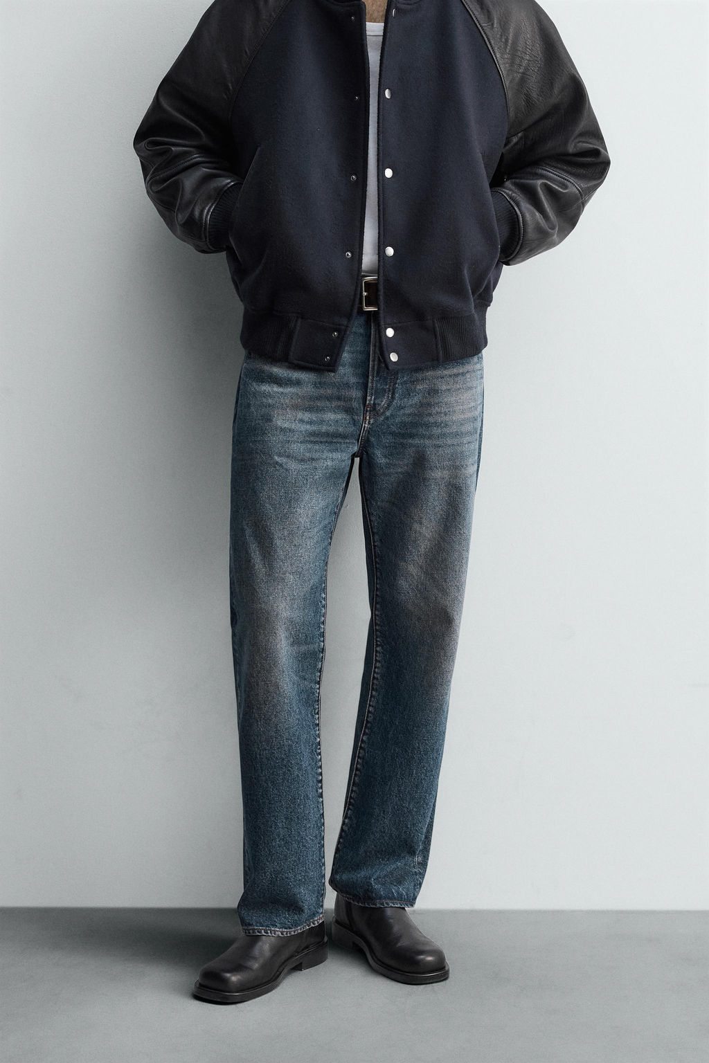 STRAIGHT ANKLE FIT LIMITED EDITION JEANS - Zara фото 2