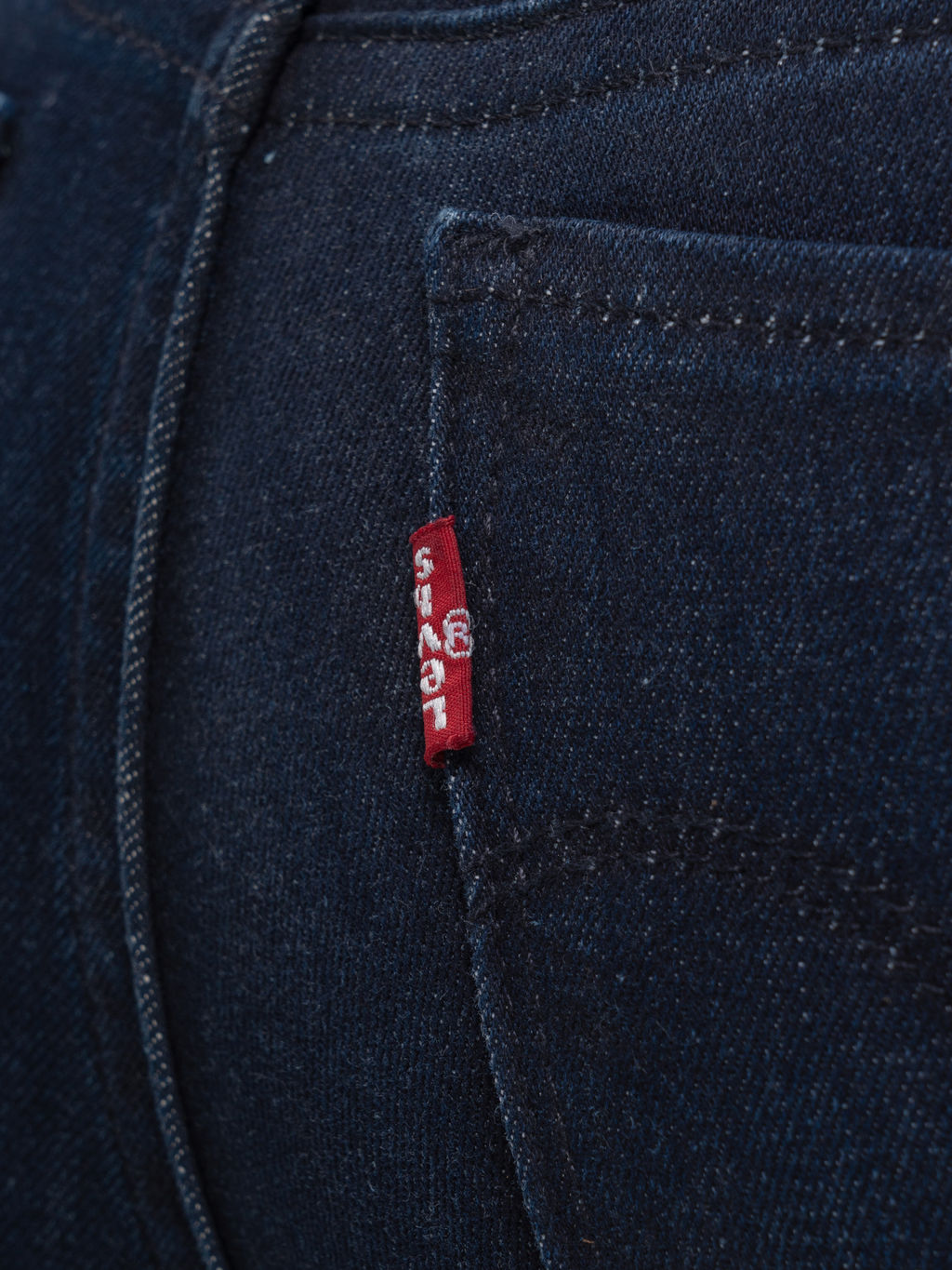 Джинсы женские