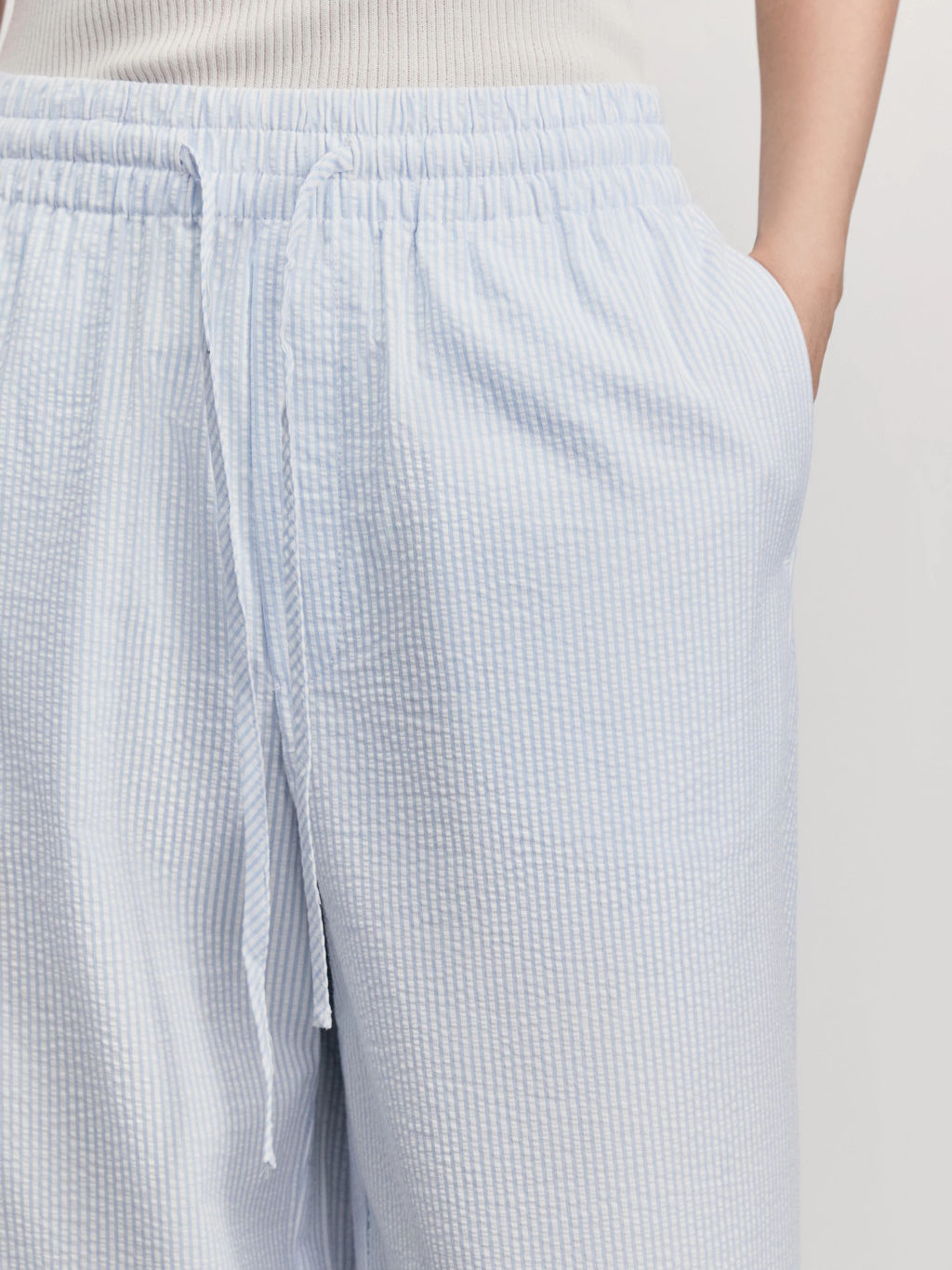 Широкие брюки из фактурного хлопка / Zarina  фото 5