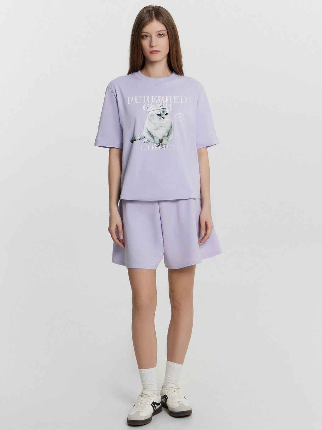 Футболка женская лавандовая с принтом и надписью Purebred club - Mark formelle фото 3