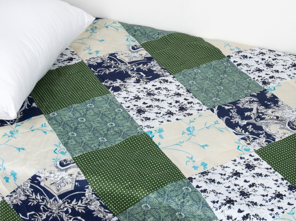 АРТ 040/1 Покрывало (микрофайбер) 150*210 "Сине-зеленый пэчворк"