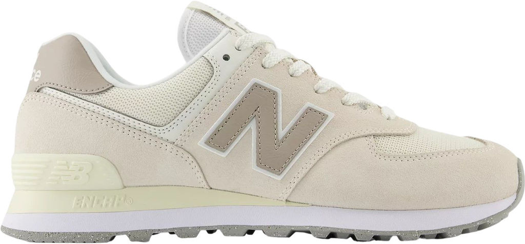 Кроссовки взрослые