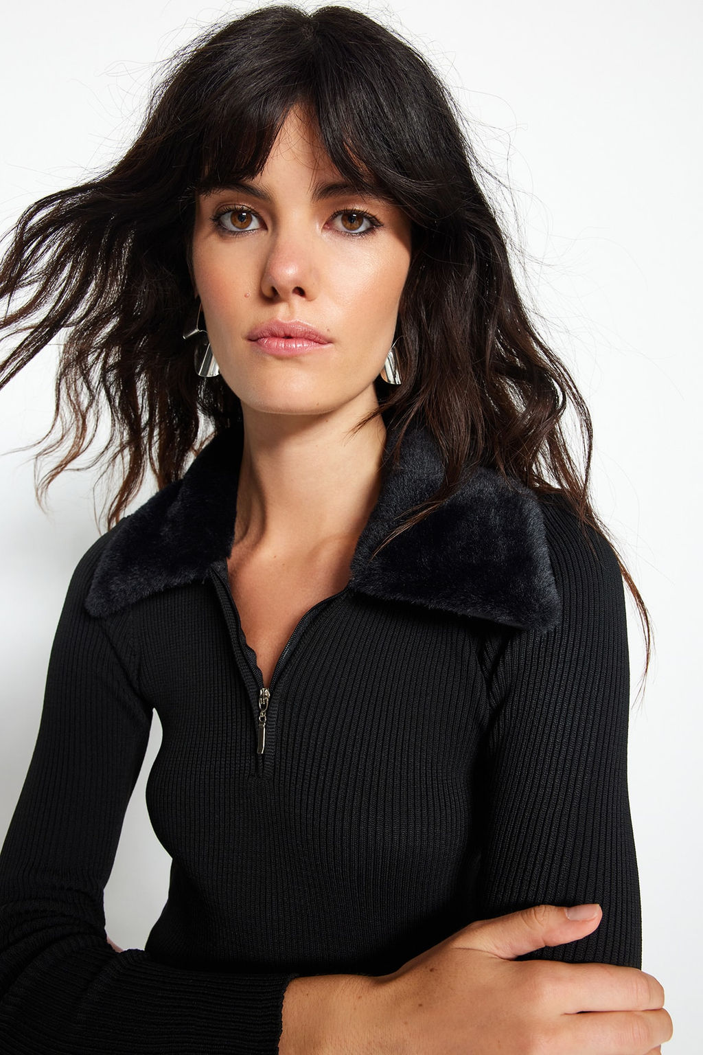 TRENDYOLMILLA Siyah Mini Triko Suni Kurk Detayl? Elbise TWOAW24EL00022 фото 3