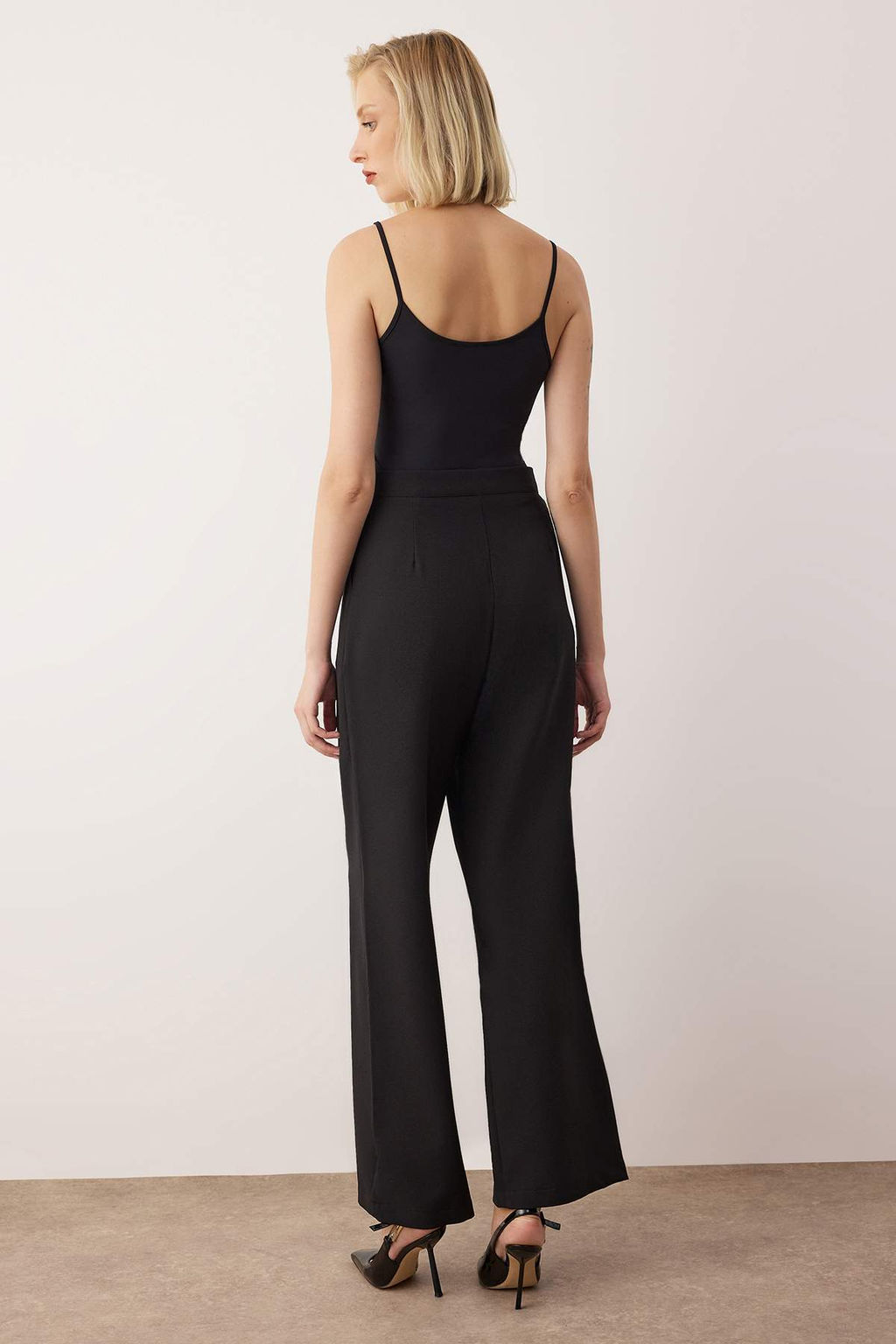 EXCLUSIVE Ozel Koleksiyon Siyah Pilili Wide Leg/Genis Paca Pantolon TWOAW26PL00121 - Trendyolmilla фото 5