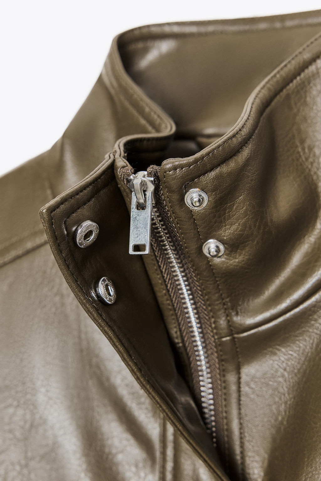 FAUX LEATHER CROP JACKET