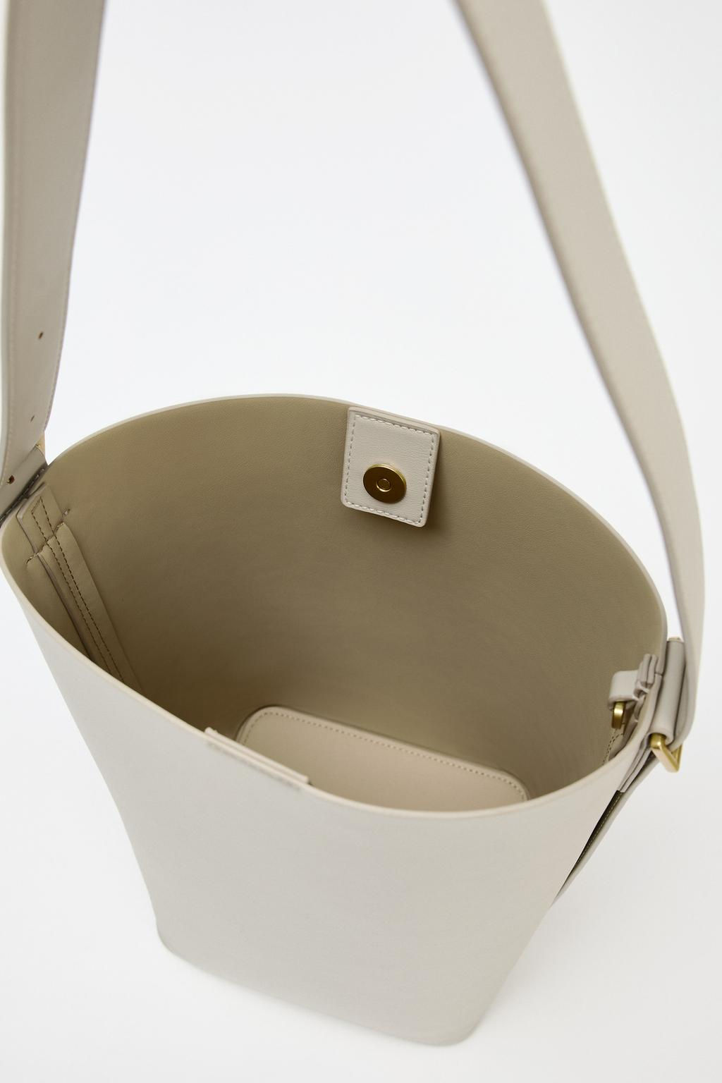 MAXI BUCKET BAG - Zara фото 5