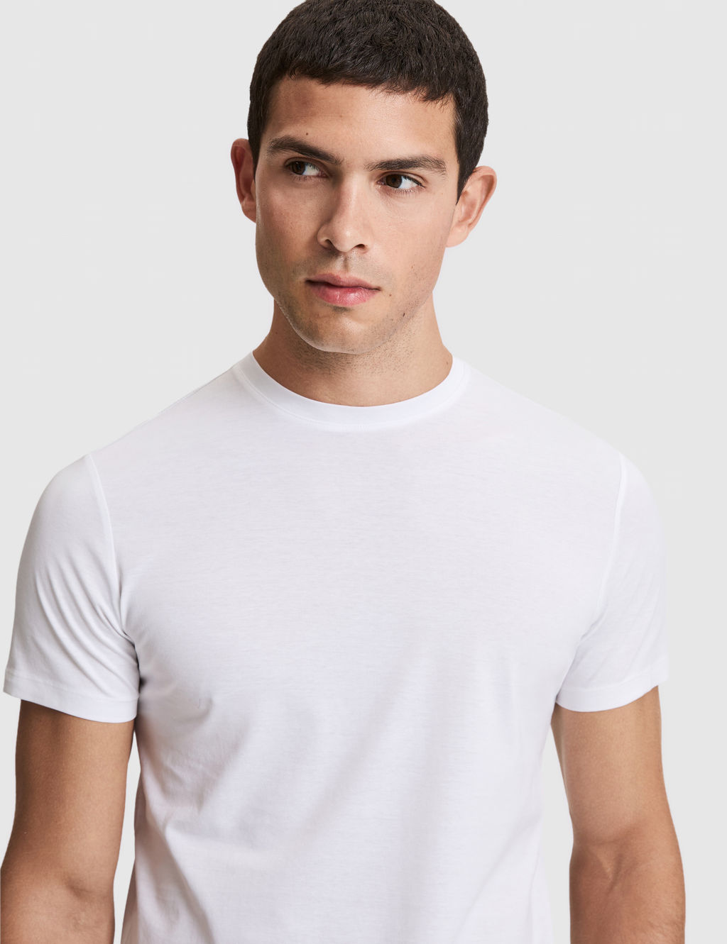Beyaz Slim Fit %100 Pamuk Bisiklet Yaka Likral_ Basic Ti__rt