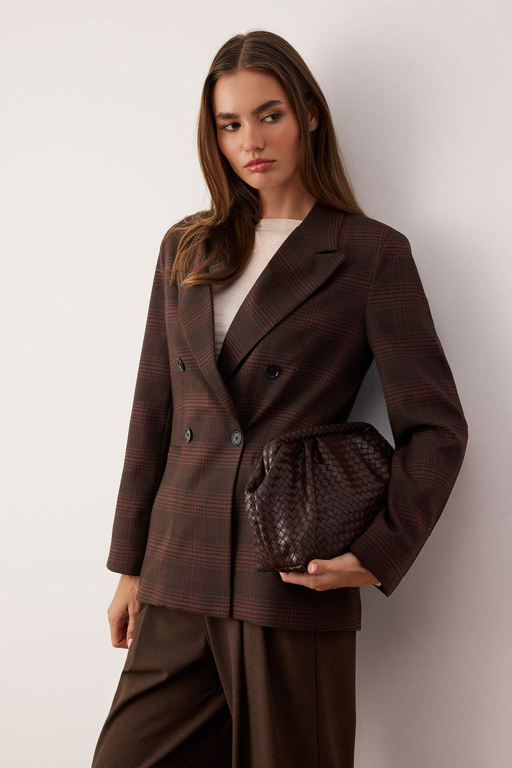 Kahverengi Ekoseli/Kareli Normal Kal?p Kruvaze Kapama Dokuma Blazer Ceket TWOAW26BC00061