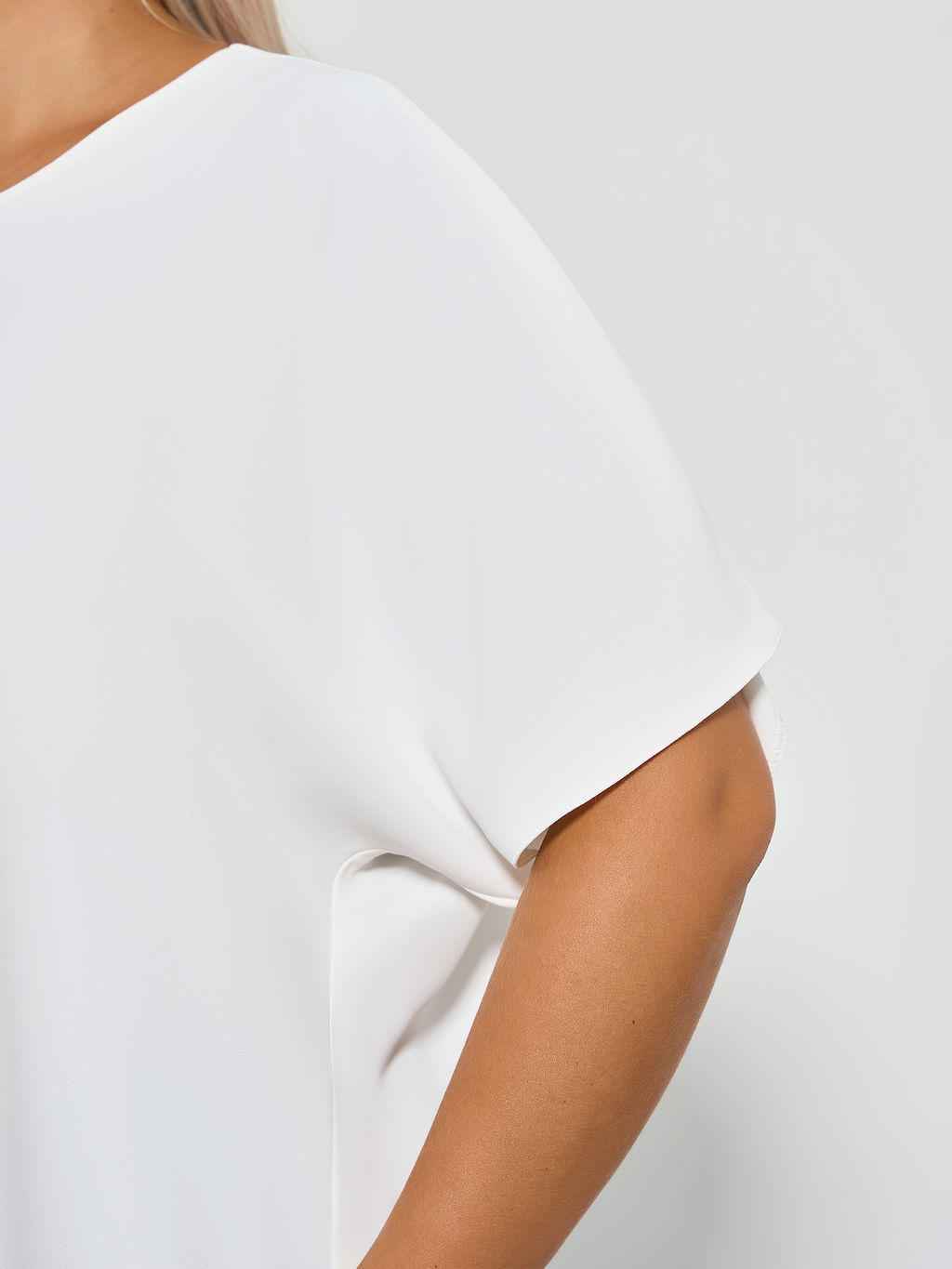 Блузка 0250-1 белый муар