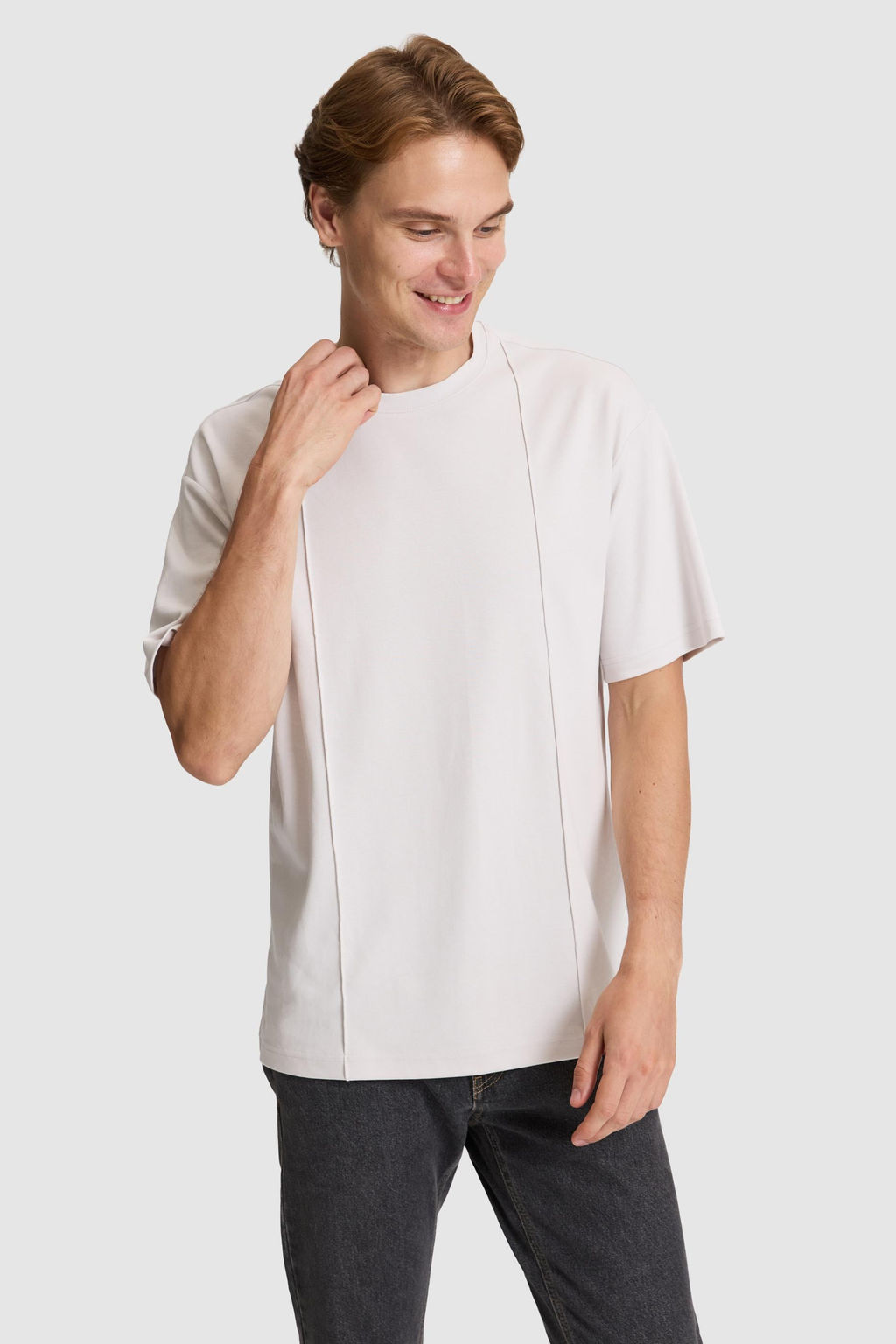 Erkek A__k Gri Comfort Fit Bisiklet Yaka Ti__rt