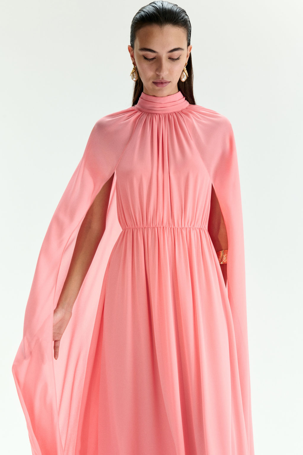 Vestido drapeado con capa decorativa - H&m фото 6