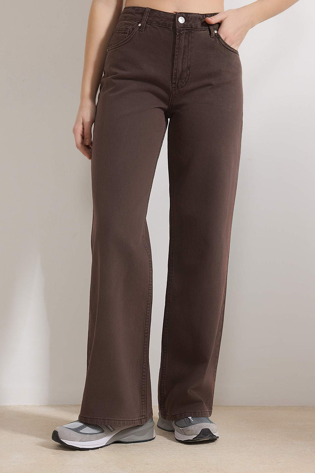 Kahverengi %100 Pamuk Y?kama Efekli Normal Bel Wide Leg Jeans TWOSS26JE00058 - Trendyolmilla фото 5