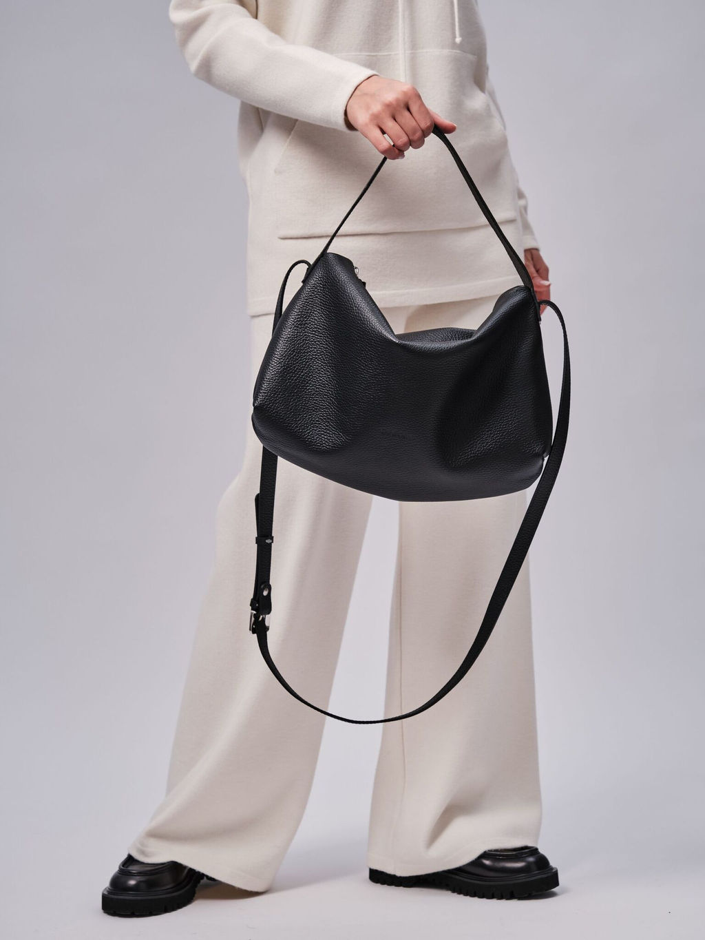 Сумка кожаная багет Deboro 30963 черная