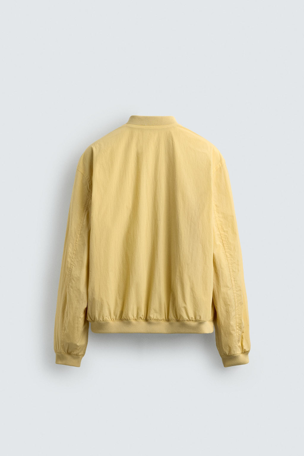 CAZADORA BOMBER T?CNICA REGULAR FIT / Vainilla - Zara фото 9