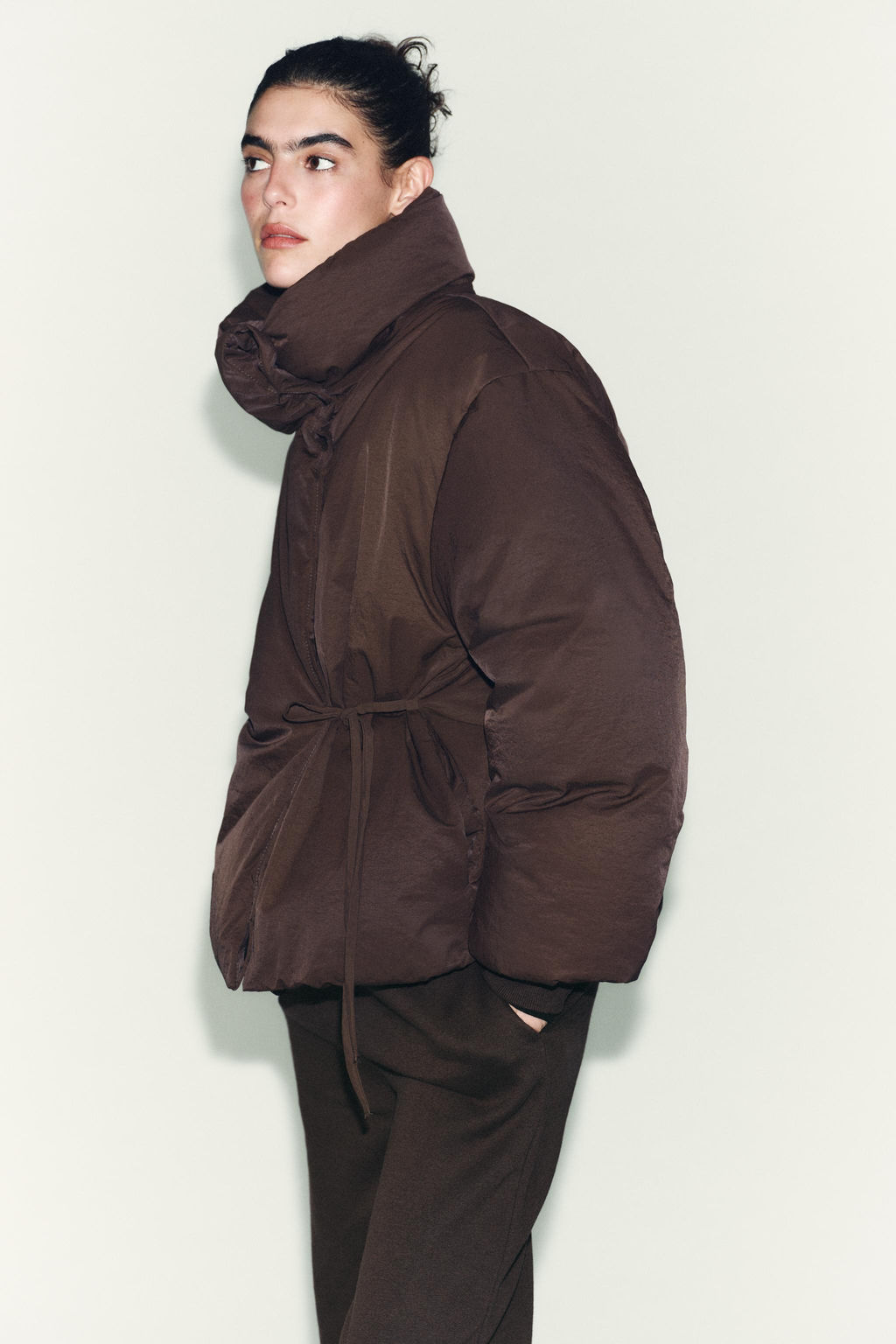 SHORT QUILTED ANORAK WITH WATER AND WIND PROTECTION - Zara фото 3