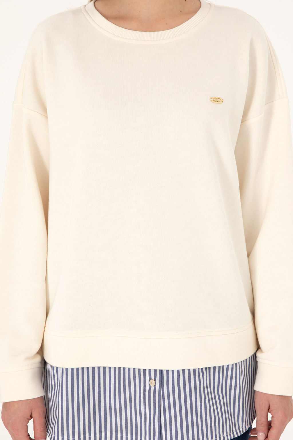 Kad_n Krem G_mlek Detayl_ Bisiklet Yaka Sweatshirt