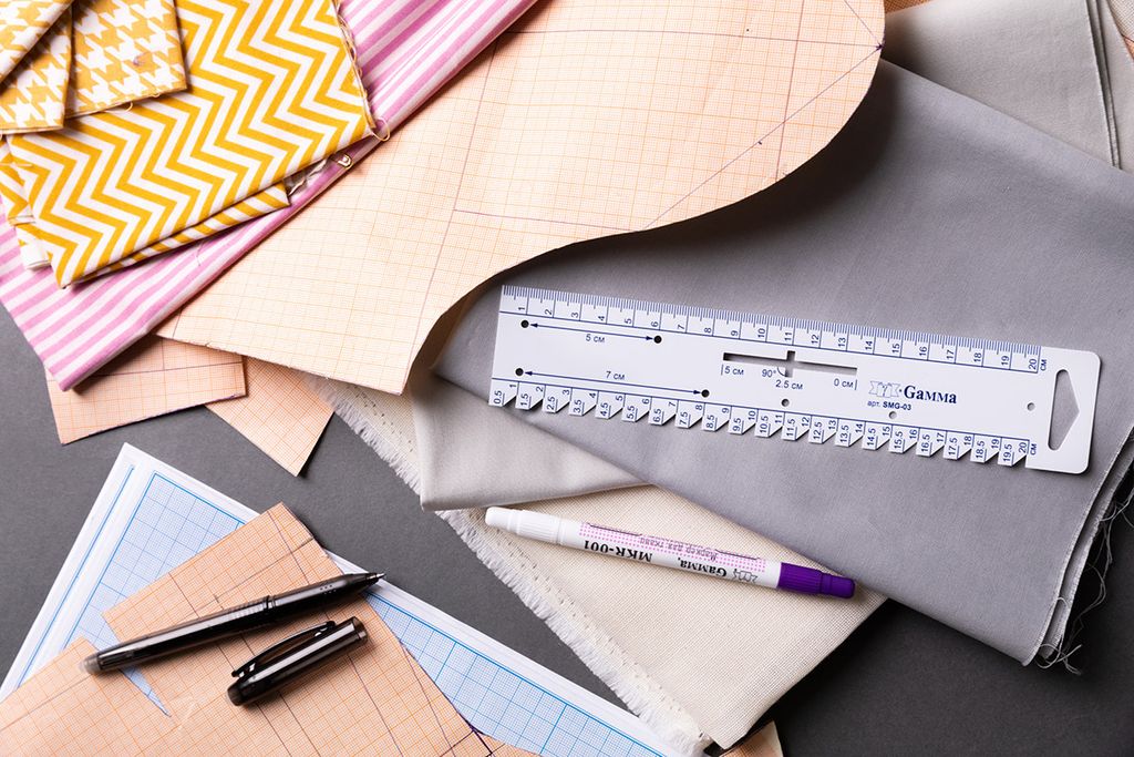 Gamma SMG-03 Линейка для разметки и измерения пластик 22.2 см х 4.5 см в пакете с картонным еврослотом