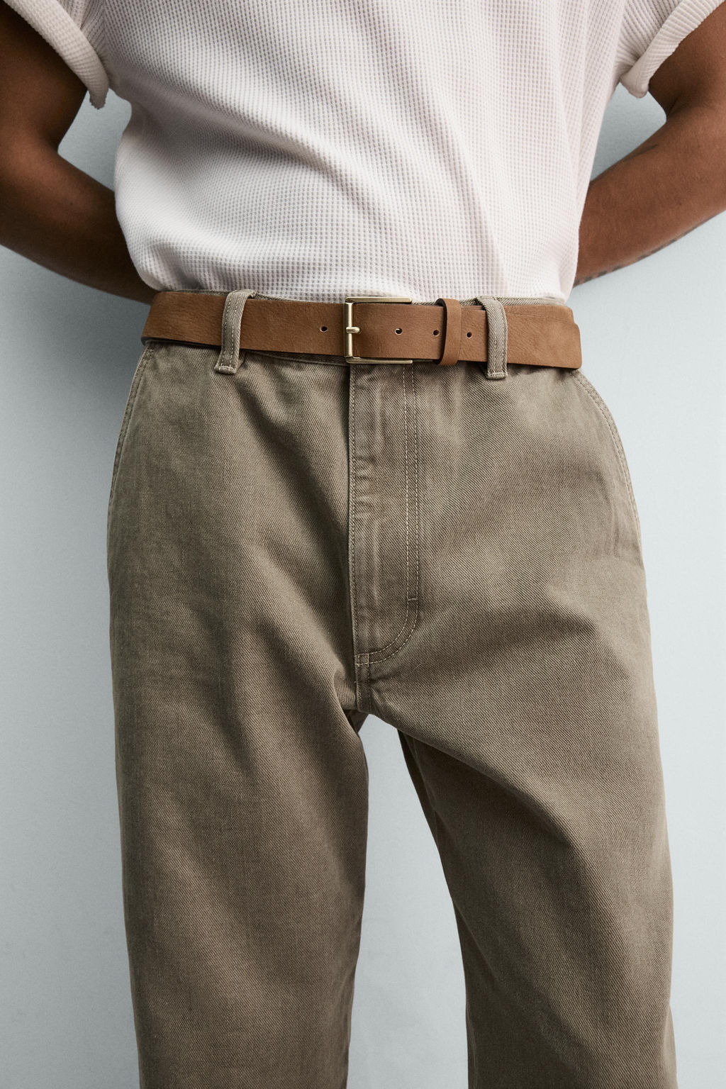 LIMITED EDITION EMBOSSED LEATHER BELT - Zara фото 2