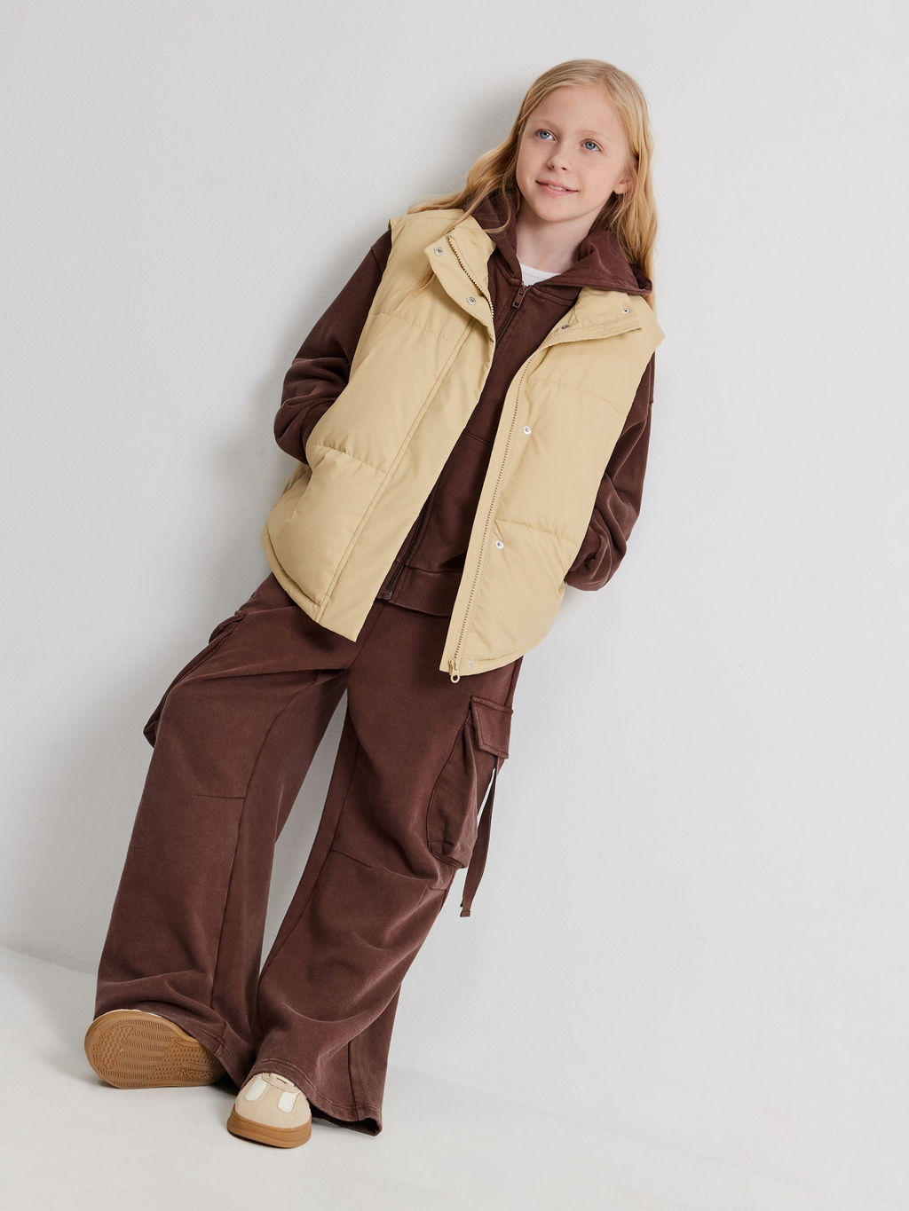 ACOOLA / Жилет (утепленный) детский для девочек Ledum бежевый