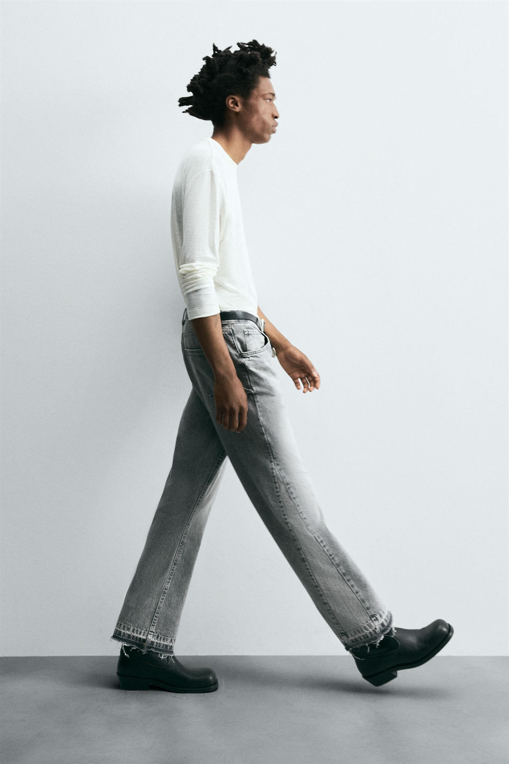 JEANS FLARE FIT ROTOS / Gris - Zara фото 16