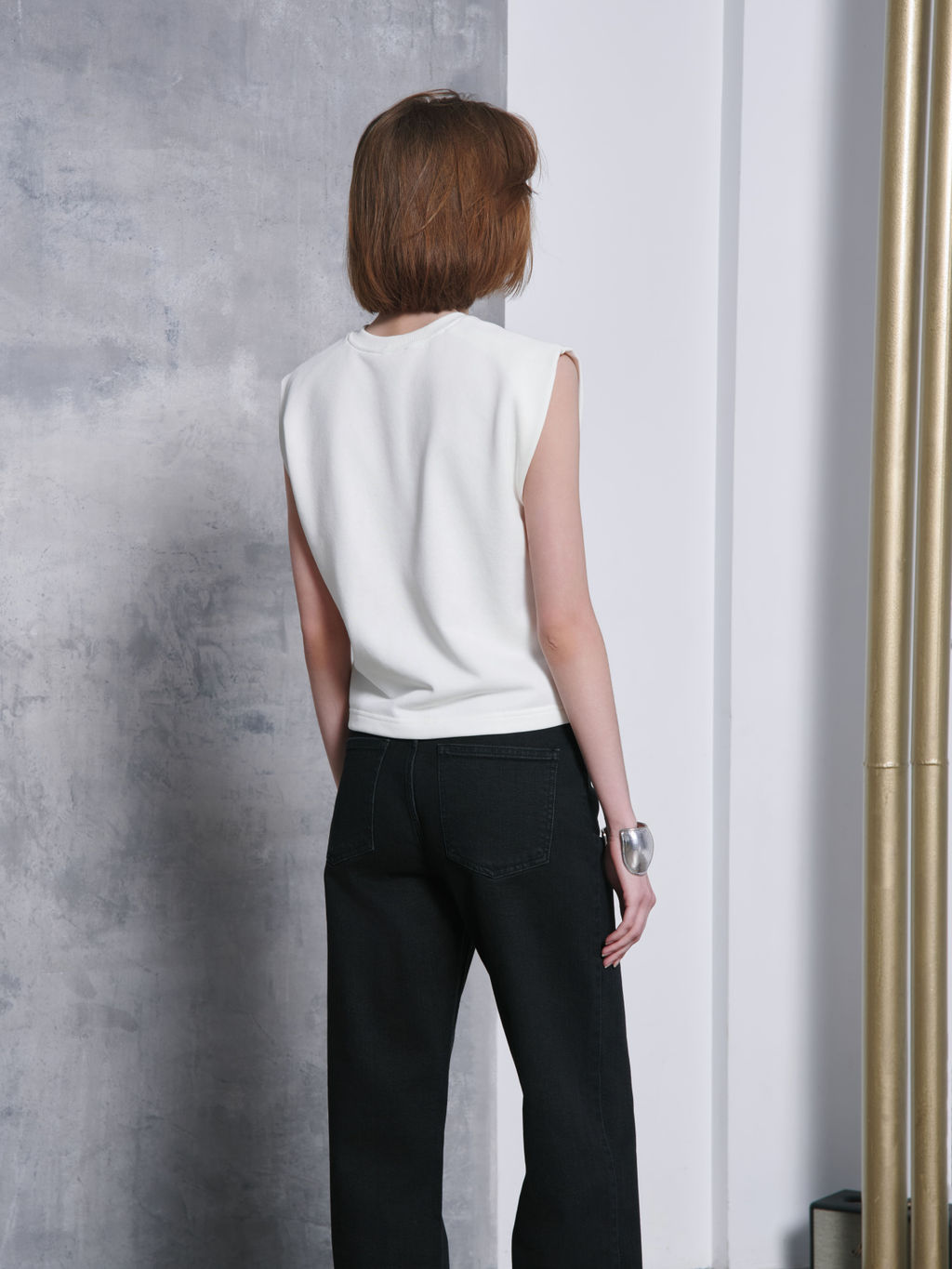 CONTE CON-621 Джинсы прямого кроя из eco-friendly денима с необработанным краем washed black