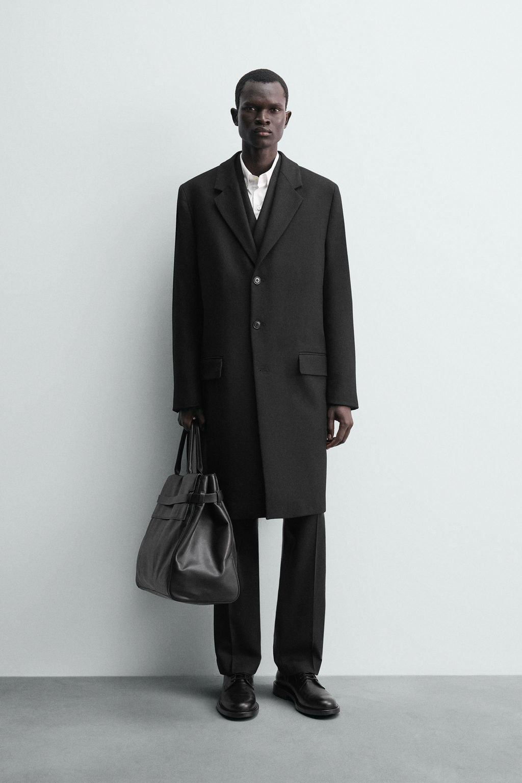 LIGHTWEIGHT 100% WOOL COAT