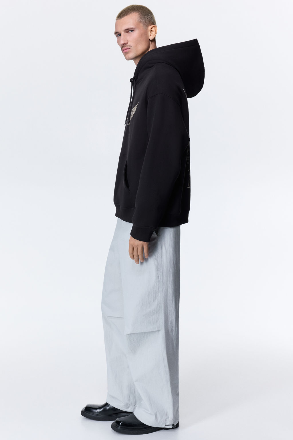 Sudadera con capucha y motivo Loose Fit - H&m фото 8